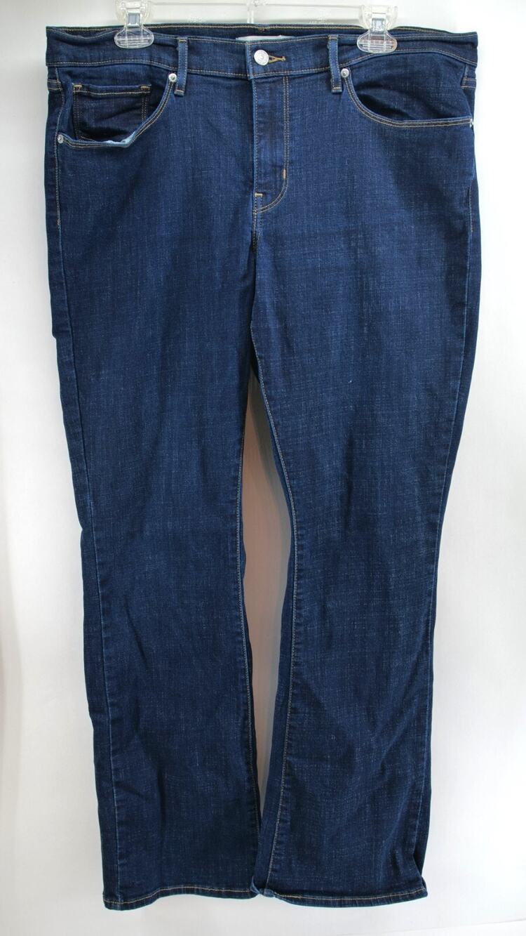 LEVI'S SIZE 16M CLASSIC BOOT CUT DENIM STRETCHY JEANS 33x32